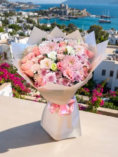 Pastel Tonlarda Romantik Çiçek Buketi