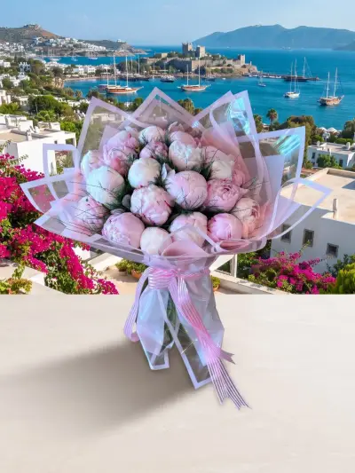 Lila Ambalajda Pembe Lale ve Güller